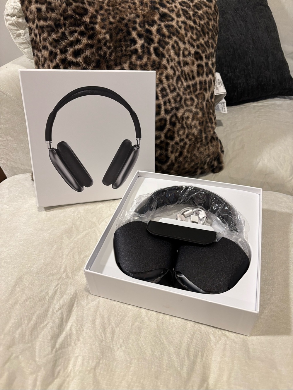 Apple Black Over-Ear Headphones